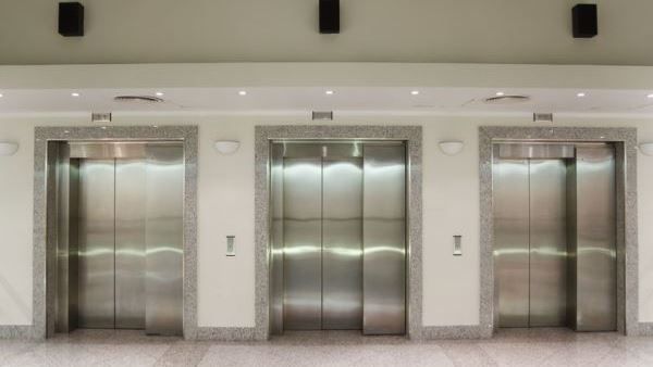 Digital Signage In Elevators